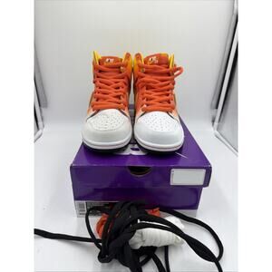 Size 9.5 - Nike SB Dunk High Sweet Tooth FN5107 700
